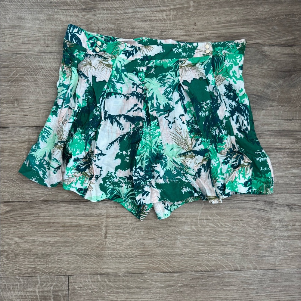 Anthropologie Elevenses Tropical Skort with Pleated Flowy Design
